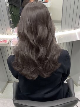 ジーナリア(Xena ria) 《袴田》グレージュ