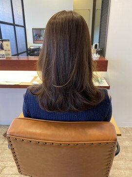 マーリャヘアー(mallia hair) レイヤースタイルレイヤーカットロングレイヤー小顔スタイル