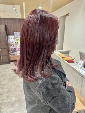 ビスポーク(BESPOKE) 顔周りレイヤー艶感ピンク