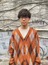 ヘアーシグネチャー(Hair Signature)&nbsp;スーツツーブロックマッシュ束感モテる黒髪ツイスパ流行