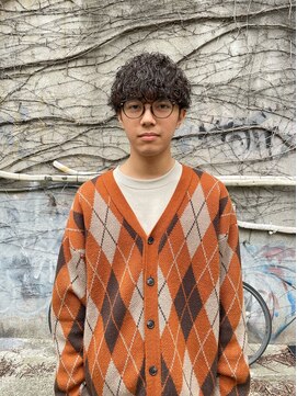 ヘアーシグネチャー(Hair Signature) スーツツーブロックマッシュ束感モテる黒髪ツイスパ流行