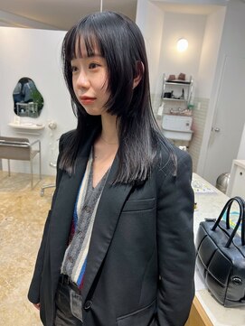 ユー セント(yew scent) 顔まわりデザイン×セミロング