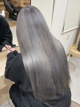 カラースタンド(COLOR STAND) ミルクティーベージュハイトーンブリーチダブルカラー佐賀