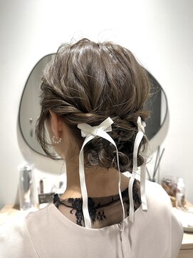 ミンクスオーバー(MINX OVER) 【ヘアセット】ツインお団子