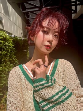 イースエモーション(ease et motion) 【天神.大名.今泉】オレンジレッドでカジュアルスタイル