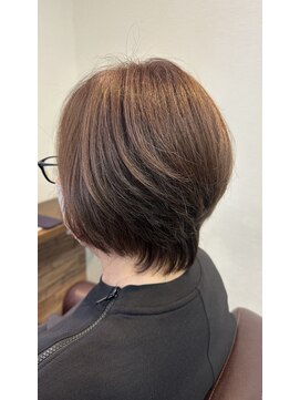 アモンド(Amonde) ハイライトピンクベージュ