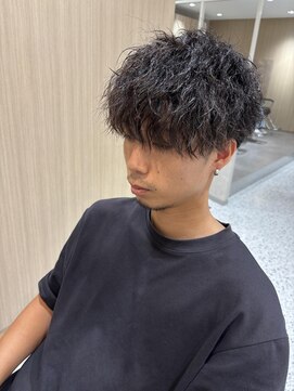 サルークルーセ(SALUD Cruce!!) メンズパーマ