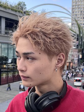 アイトーキョー 渋谷(AI TOKYO) ミルクティーベージュ/スパイキー/フェザーショート/ハイトーン
