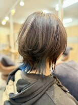 シンミ(SHinmi)&nbsp;刈谷/インナーカラー/ブルー/ウルフカット/レイヤーボブ