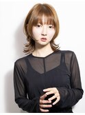 ショートウルフ・顔周りレイヤー・透明感カラー・くびれボブ