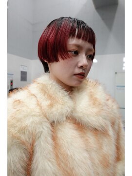 マルケ ドゥ マッシュ(MaruQuee de mashu) ハッシュカット/ショートボブ/ローズブラウン/バーガンディ/梅田