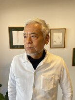 キヨイ(kiyoi) 50代からの白髪を活かすダンディスタイル!ビジネスでも◎