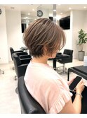 30代、40代/丸みくびれショートボブ×白髪染めハイライト/大宮