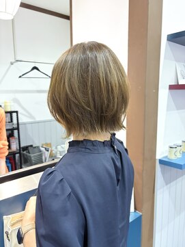 ラパンセ ブラン(LA PENSEE BRUN) 【LAPENSEE _INOUE】ひし形レイヤーボブ