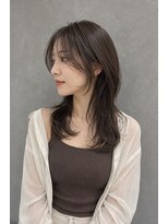 ラベルムバイエーケー(La Belleme by AK)&nbsp;小顔見え顔まわりレイヤーミディ