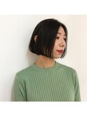 前髪なしのミニボブ