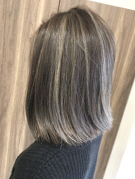 オリ(‘Oli) 切っぱなし＿アッシュグレイ