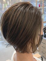 グラッシー センター北店(GLASSI)&nbsp;ショートボブ★耳かけショートフォギーベージュ★髪質改善