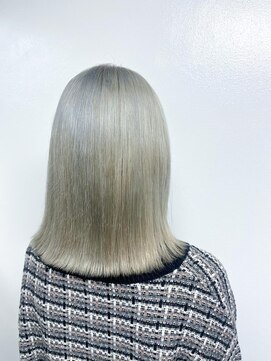 バブルス 本川越店(BUBBLES) ハイトーン×ボブ