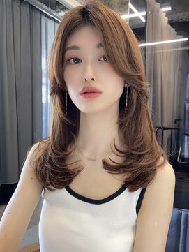 アリュウル 表参道(ALLURE) 小顔に見えるワンカールヘア　くびれヘアレイヤーカット艶カラー