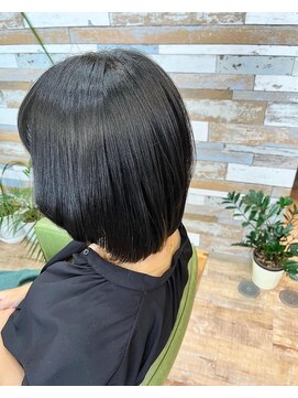 ハウオリ ヘアーワークス(Hauoli hair works) 酸性ブリーチ縮毛矯正