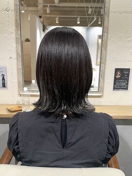 アンビエンテ(ambiente) ツヤ髪スタイル【坂根】