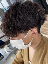 フィフス 栄(fifth)&nbsp;波巻きスパイラルパーマメンズマッシュツーブロックメンズパーマ