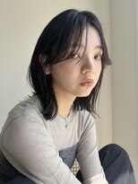 ２０代３０代４０代大人可愛いクビレイヤーミディアム