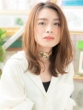 カバーヘア ブリス 大宮西口(COVER HAIR bliss) かきあげバング外国人風小顔流れるレイヤーh3大宮20代30代40代