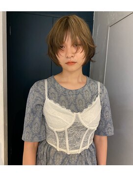 クラフト ヘア デザイン(CRAFT HAIR DESIGN) ２色のベージュで遊ぶセクションカラー