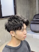 フイ 自由が丘(men's salon Hui)&nbsp;ハイトーンカラー/マッシュパーマ/アースカラー/men's/