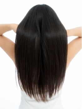 美容室リトス(Lithos)の写真/《ダメージを最大限抑えたサラ艶ストレートヘア♪》髪質改善◎思わず触れたくなるような艶髪が叶う*