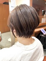 ネオリーブ コパン 鶴見店(Neolive copain)&nbsp;クセで広がる方でもまとまりやすいショートボブ【鶴見】