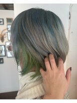 ミンティング(MINTing) ハイトーン/インナーカラーグリーン/レイヤーボブレイヤー恵比寿