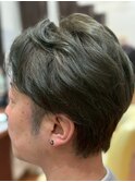ビジネスカジュアル20代30代束感黒髪ツーブロック