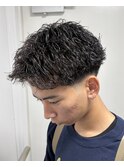 広島メンズ/短髪/スパイキーショート/テーパーフェード