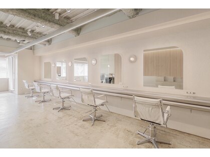 ラフィス ヘアー リュクス 門前仲町店(La fith hair luxe)の写真