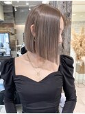 前下がりボブ 切りっぱなしボブ ミルクティーベージュM20260501