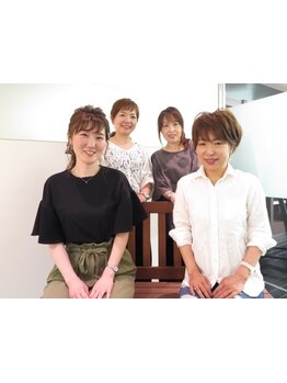 【大通駅】女性スタイリスト多数在籍！気軽に通いやすい雰囲気のお店。細やかな心遣いと丁寧な接客が嬉しい