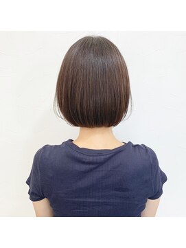 リコバイアフロート(riko by afloat) シンプル可愛いまとまるぱっつんボブ【riko立野】
