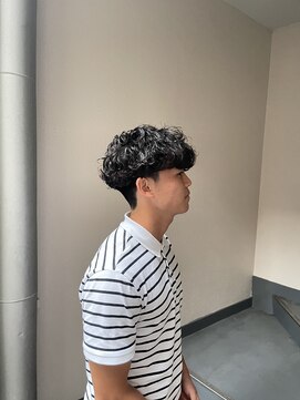 ウェルネス(Wellness) 波巻きパーマ、波打ちパーマ、ツイストスパイラル