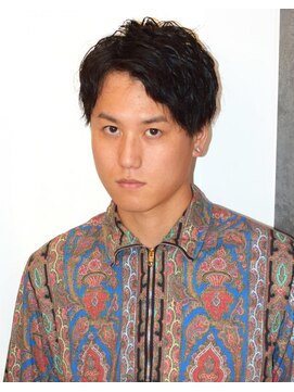 クオンヒール(QUON HEAL) 刈り上げニュアンスパーマフェザーパーマサーフカールu