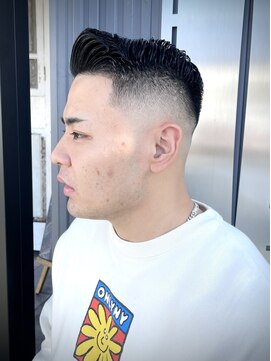 エルエー 大津店(L.A) ミドルスキンフェード　サイドパート　ハードパート