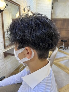 カリーナ(Carina) 〈キシタクヘアー〉ツイストスパイラル