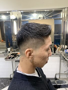 メリケンバーバーショップ フクオカ(MERICAN BARBERSHOP FUK) ハイライトマッシュパーマウルフアッシュブラック