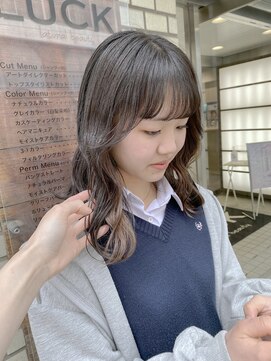 ラック 本厚木店(LUCK) ブラウンベージュ☆イヤリングカラー