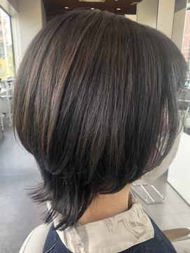 アグ ヘアー トレフル 横川駅前店(Agu hair Treful) 20代30代40代横川駅Treful人気ショートウルフ　10代ダークグレイ