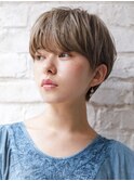 大人可愛い20代30代40代黒髪前下がりひし形小顔ボブ丸みショート