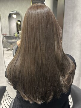 シティ(CITY) ツヤ髪オリーブベージュ×レイヤーカット【system】