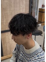 メンズギフト(men's GIFT)&nbsp;刈り上げツーブロック波巻きスパイラルパーマメンズマッシュ